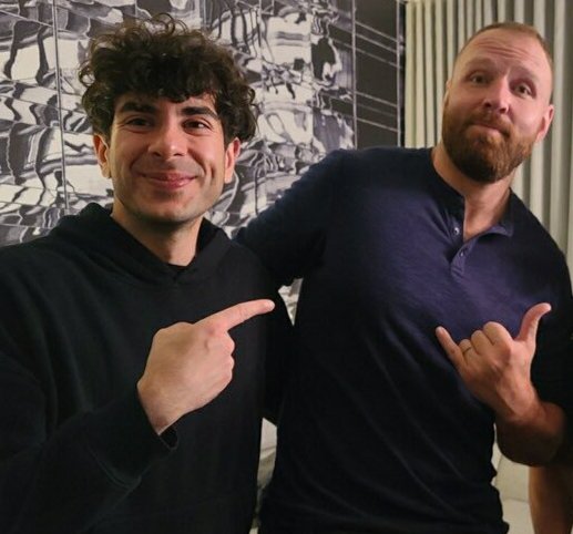 TheDrainmaker's tweet photo. Tony Khan says Jon Moxley has attended every AEW show in recent years:

“I’m generally the only person who comes to every show. In recent years, Jon Moxley is doing a great job backstage and has been at everything.”

(NineComAU) https://t.co/vDri5wG6vc