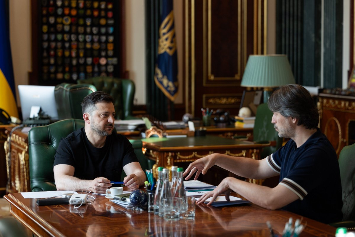 ZelenskyyUa's tweet photo. Meeting with Serhiy Prytula. It was a substantive dialogue, and I am grateful for the readiness to support our state in areas where state institutions' activity is currently insufficient. We discussed educational projects, increased state support for Plast and other similar patriotic organizations. We also discussed civil society proposals for building systemic capabilities, such as the export of Ukrainian weapons, as well as cooperation between the state and charitable foundations in military procurement. We will also increase support for the volunteer activities of Ukrainians. Glory to Ukraine!