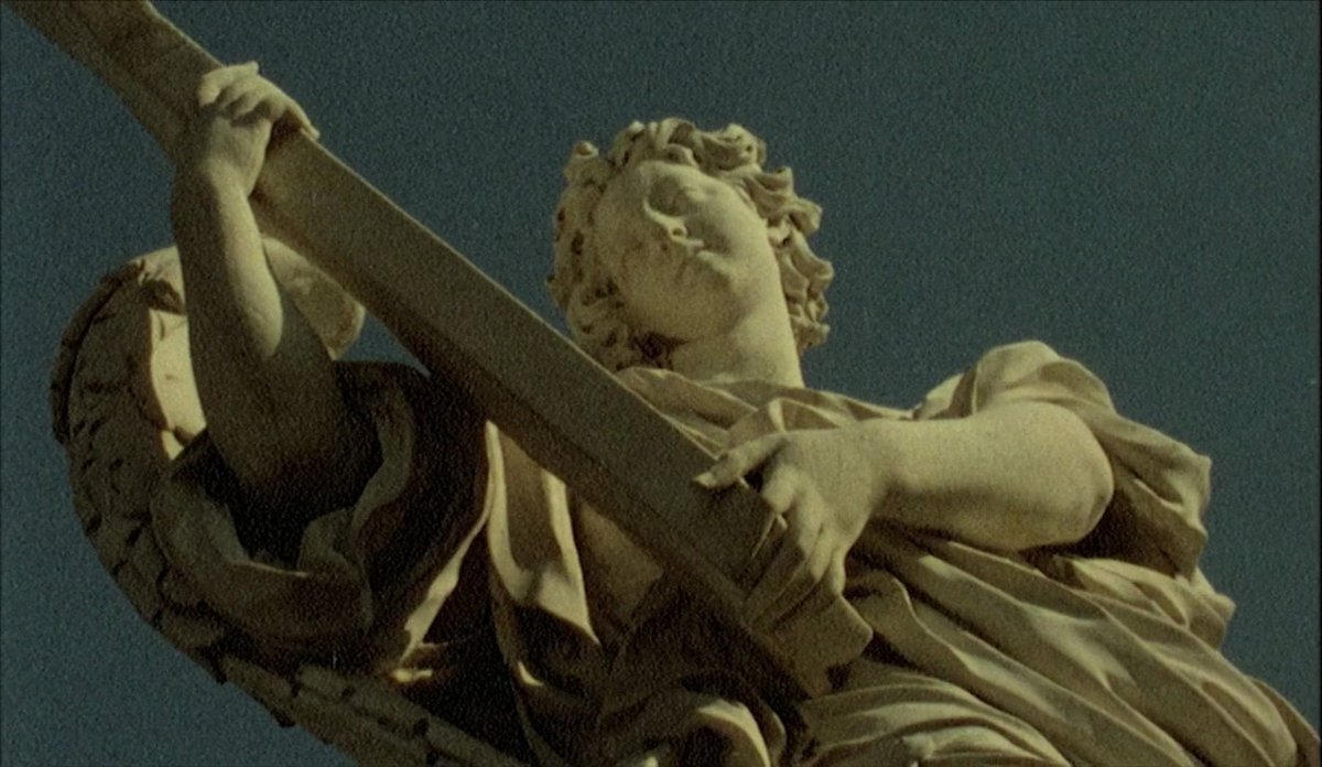HauntedMovies's tweet photo. Lost in New York (1989) dir. Jean Rollin https://t.co/O9B0dosznZ