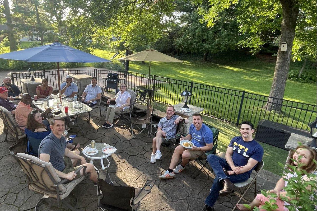 StLEcumenism's tweet photo. Great gathering with the Oikos Group and Oikos Fellows for an ecumenical BBQ! https://t.co/hhwBq26bGO