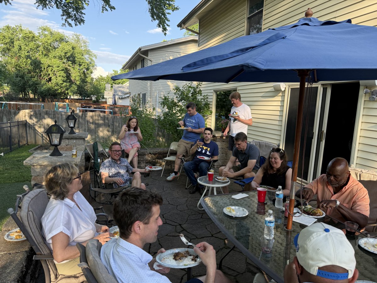 StLEcumenism's tweet photo. Great gathering with the Oikos Group and Oikos Fellows for an ecumenical BBQ! https://t.co/hhwBq26bGO