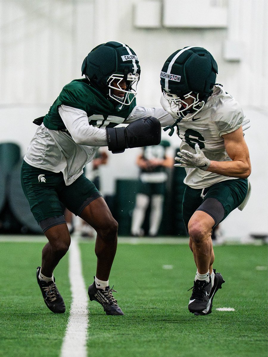MSU_Football's tweet photo. HBD Eliyjah 🎂 https://t.co/coZM2PqvnG