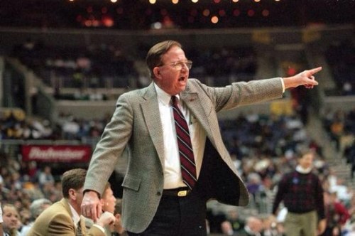 mentalsports's tweet photo. To be successful in coaching you have to treat your team like a family. The leader needs backing from everyone. ~ Morgan Wootten #SportsLeader 🏆 https://t.co/9gzVy8uc4R