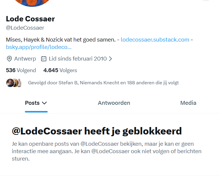 tscheldt's tweet photo. Lode Cossaer, het stuk onbenul dat 'tScheldt al twee dagen op sociale media aanvalt wegens het feit dat 'tScheldt eerst was met de berichtgeving over de chauffeur van het busongeval in Buggenhout, die filosoof van Jan m'n Kloten, die onderontwikkelde die ons ervan beschuldigt tientallen slapende accounts te hebben op X, die loser die iedereen die 'tScheldt feliciteerde met onze berichtgeving voor 'dom' uitmaakt, dat uitschot dat meent te weten hoe 'tScheldt achter de schermen werkt maar het verschil niet kent tussen wat 'nieuws' IS en wat 'satire' DOET, die primaat die zich te pletter lult over hoe goed de VRT is en hoe slecht 'tScheldt, die schijnheiligaard die zich beter voordoet dan hij is, wel dat stukje endeldarm heeft ons zonet geblokkeerd. Dan kan hij verder doen met 'tScheldt te belasteren zonder dat wij het zien. Daarom verdient Lode Cossaer vandaag de eerste plaats op onze 'Klootzakkenlijst', een lijst van mensen die het debat vergiftigen en de samenleving slechter maken in plaats van verbeteren.
@LodeCossaer