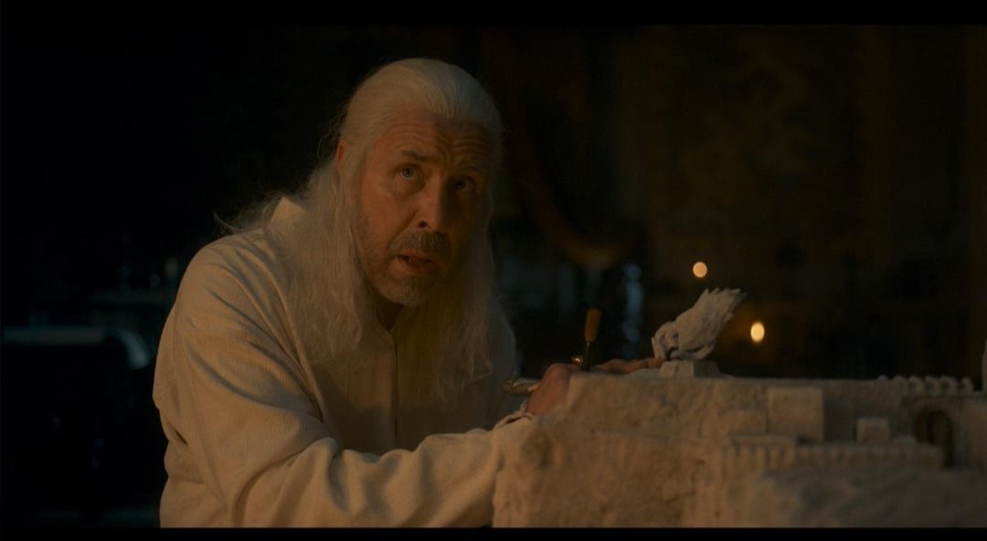 TheMindProbe2's tweet photo. How I feel building Lego Minas Tirith: https://t.co/Uw2m8jYlKd