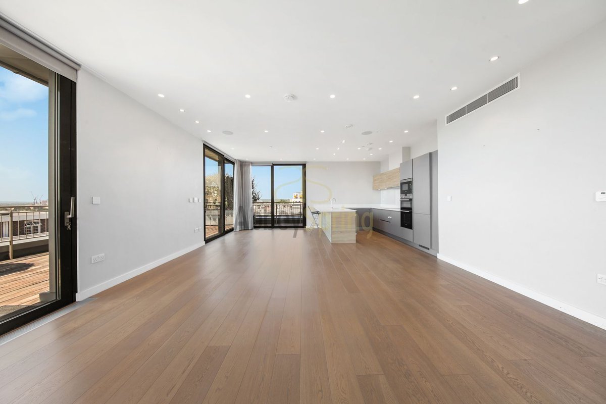 abbey_spring's tweet photo. New to market - 3 Bed Flat,  Lightworks Apartments, Devonshire Place, London, £1,350pw. View details: https://t.co/Poo8slJ7eh https://t.co/6o22vzBMFJ