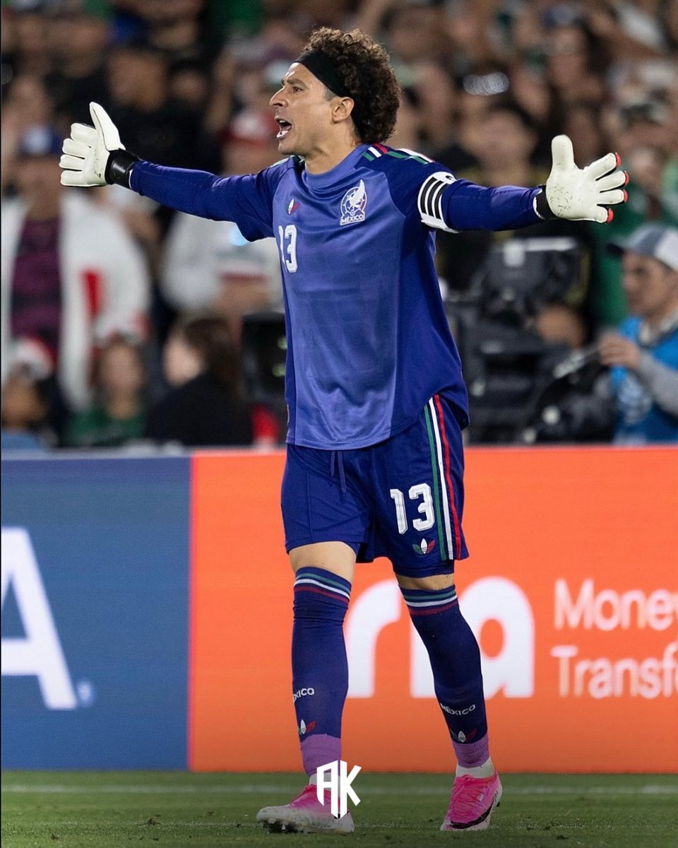 aboutkeepers's tweet photo. Guillermo Ochoa has been called up to Mexico’s squad for the 2026 FIFA World Cup and could make history as the first goalkeeper ever to appear at six World Cups. 👏🏽

Follow @AboutKeepers for more… ✅
#AboutKeepers #GuillermoOchoa #WorldCup https://t.co/GqctCgsPbG