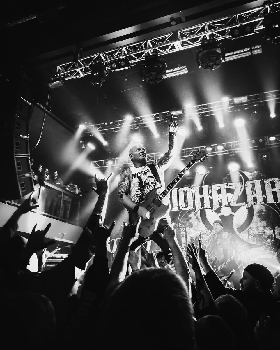 billybiohazard's tweet photo. Last time I was in Canada, I spent the night in the hospital. This time was even better!
📸 @marekwphotos https://t.co/IxQY3Qc2hG