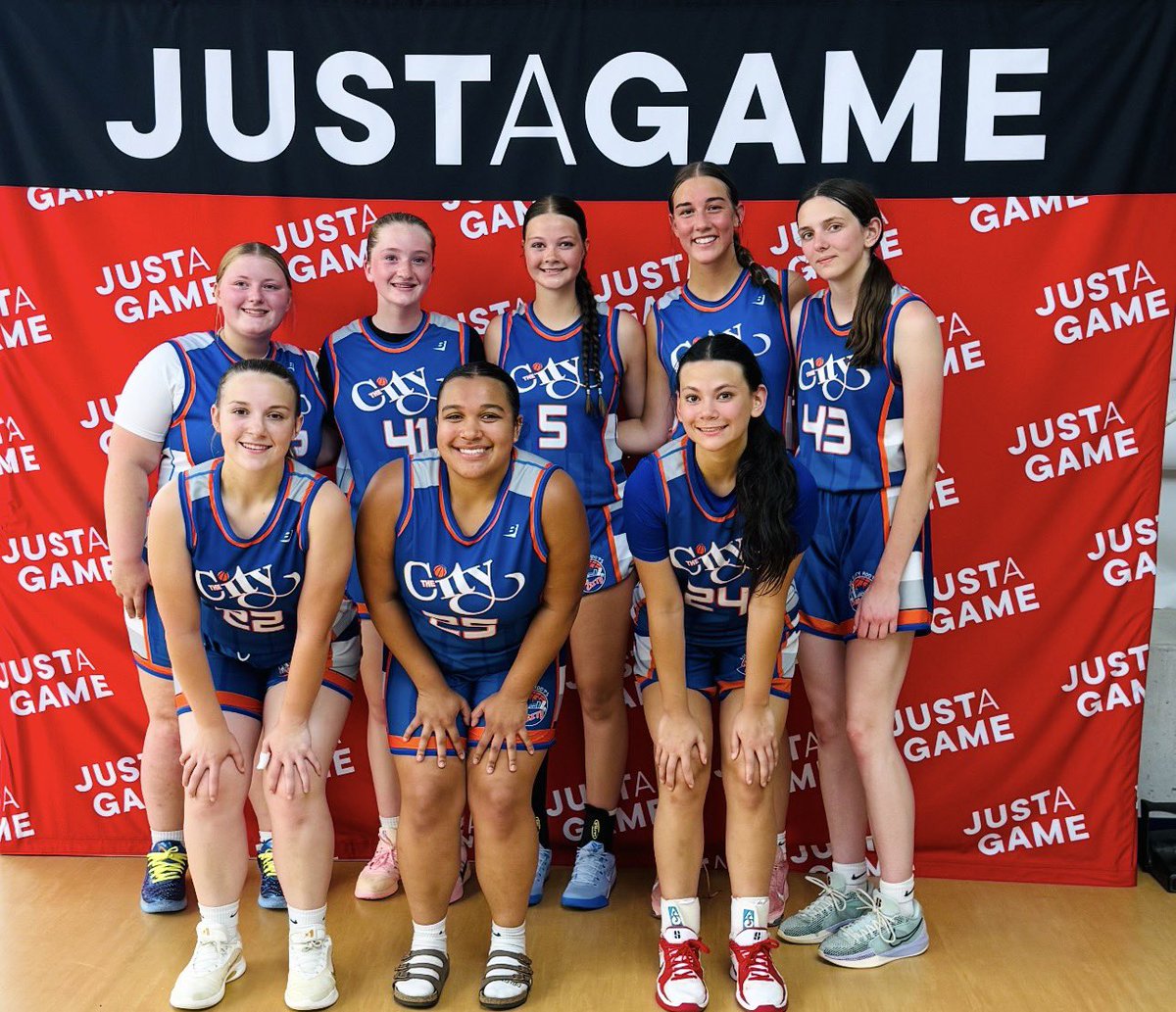 wi_city_'s tweet photo. Great weekend for our 17U girls at the Dells. They put in a lot of work, competed hard, and finished 2-1. #GoCity π https://t.co/3UBM5Q2vpU