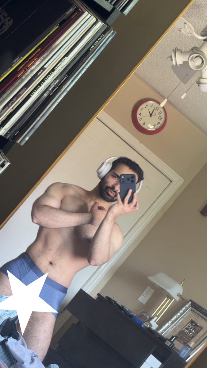 13cherrys's tweet photo. Mid day thirst traps cause why not https://t.co/WF8J4kvDD9