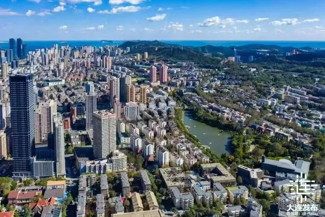 DiscoverLN's tweet photo. Just 3.5 hours from Beijing by high-speed rail, Dalian is a vibrant coastal city in Northeast China. In recent years, it has embraced digital innovation to enhance public services, strengthen smart governance, and drive high-quality development, creating a more efficient, convenient, and dynamic urban experience for both residents and visitors.
