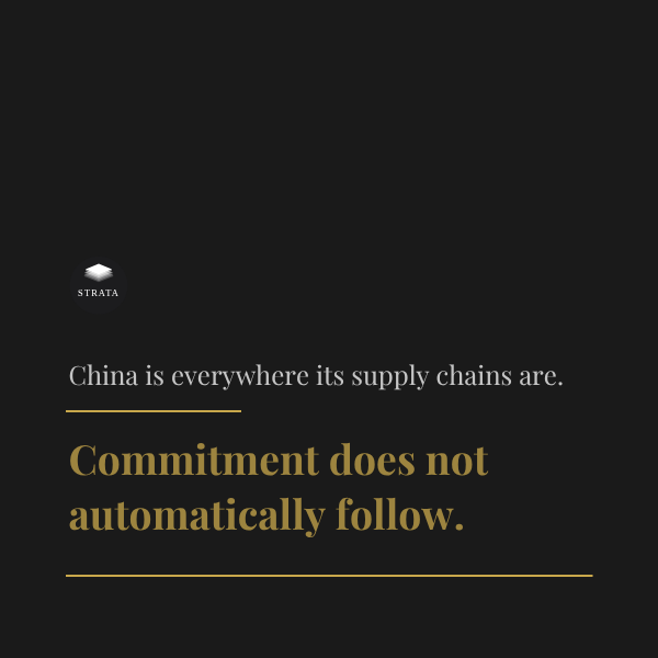 Strata_News's tweet photo. China was deeply embedded in the Middle East economy before the Iran war — as its largest trading partner, a diplomatic broker, and a strategic partner of Tehran.

As the war unfolded, it did not intervene. It stockpiled, diversified, and waited. 
#Geopolitics #China #MiddleEast #EnergySecurity

New STRATA briefing on why. 
China’s Middle East Strategy: Presence Without Commitment https://t.co/FHNKyEXe3u