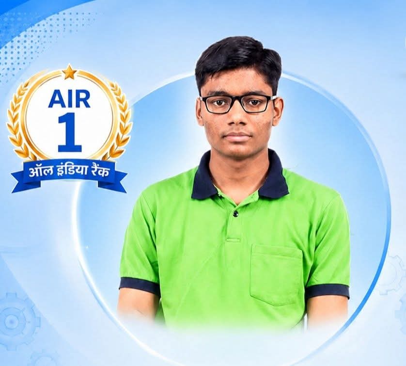 shantanu_yadav1's tweet photo. बिहार के लाल शुभम कुमार ने JEE Advanced 2026 में ऑल इंडिया रैंक-1 हासिल कर पूरे देश में बिहार का मान बढ़ाया है। यह उपलब्धि उनकी मेहनत, लगन और समर्पण का परिणाम है।

इस उपलब्धि के लिए हार्दिक बधाई एवं उज्ज्वल भविष्य के लिए अनंत शुभकामनाएँ।
#JEEAdvanced2026 #Shubhamkumar #AllIndiaTopper