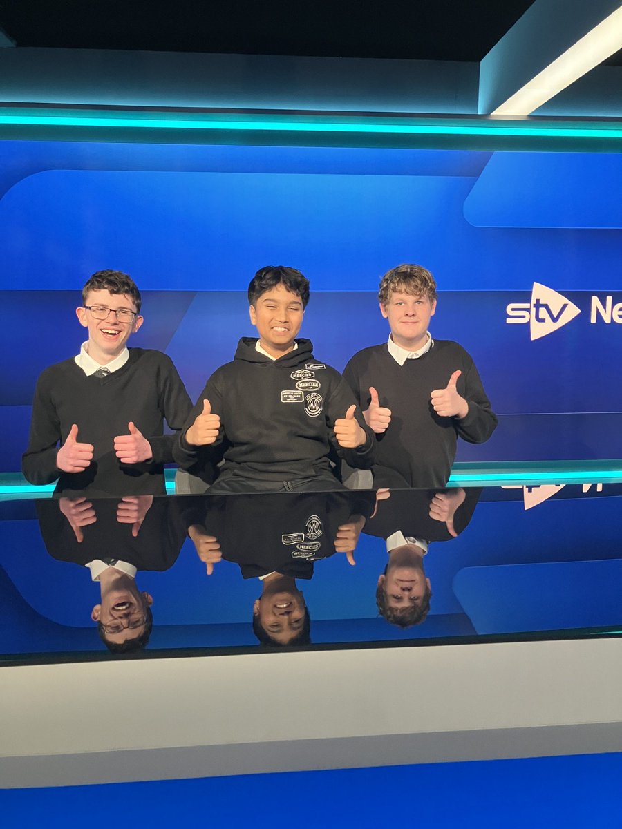 JYHSOppHub's tweet photo. Our YPI National Event Hosts getting a fantastic experience and some brilliant tips on how to present @STVNews today - thank you so much.  #iamskilled @JamesYoungHS https://t.co/qFjiz9pIkx