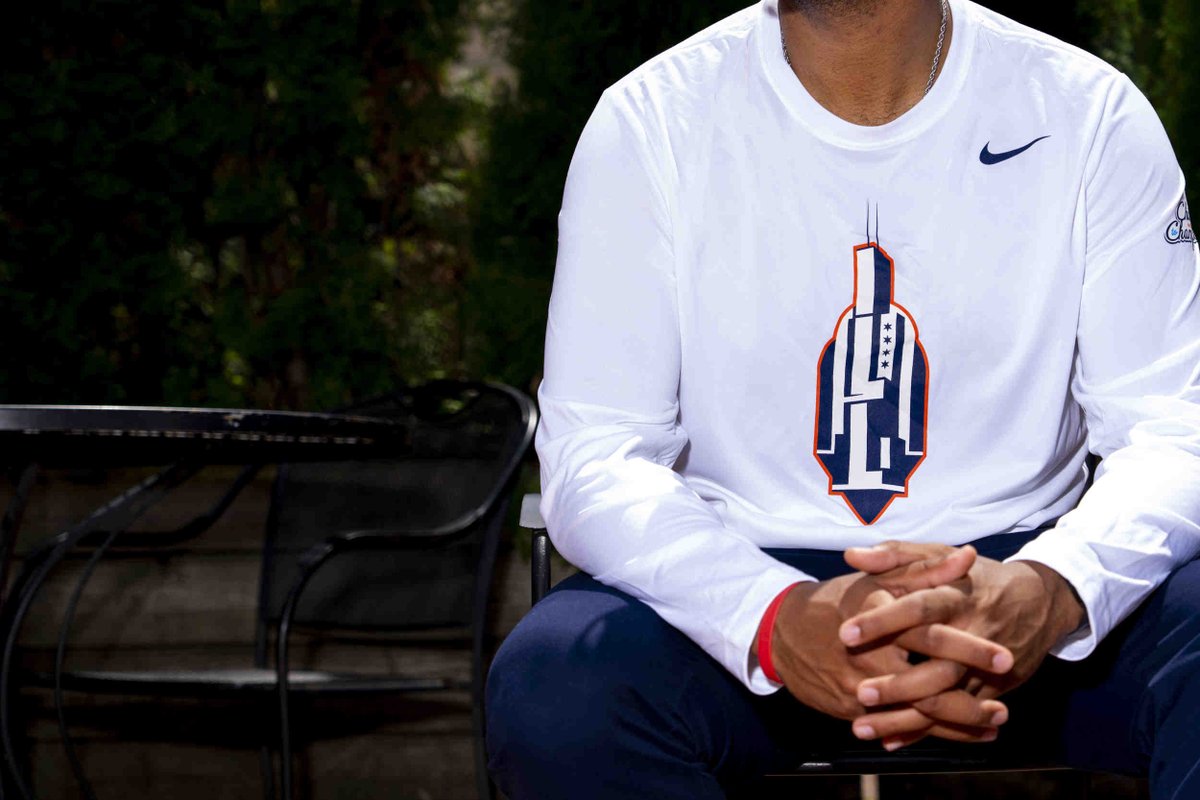 IlliniAthletics's tweet photo. Three marks to show your one passion.

Let 'em know where you're from: https://t.co/IGbKe9Nd3J https://t.co/E6MW3Z1DSS