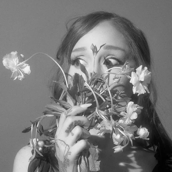 statsforari's tweet photo. Ariana Grande's 'hate that i made you love me' tops the Global Spotify chart for a second day with 5,539,968 streams https://t.co/yKRNHsaoRD
