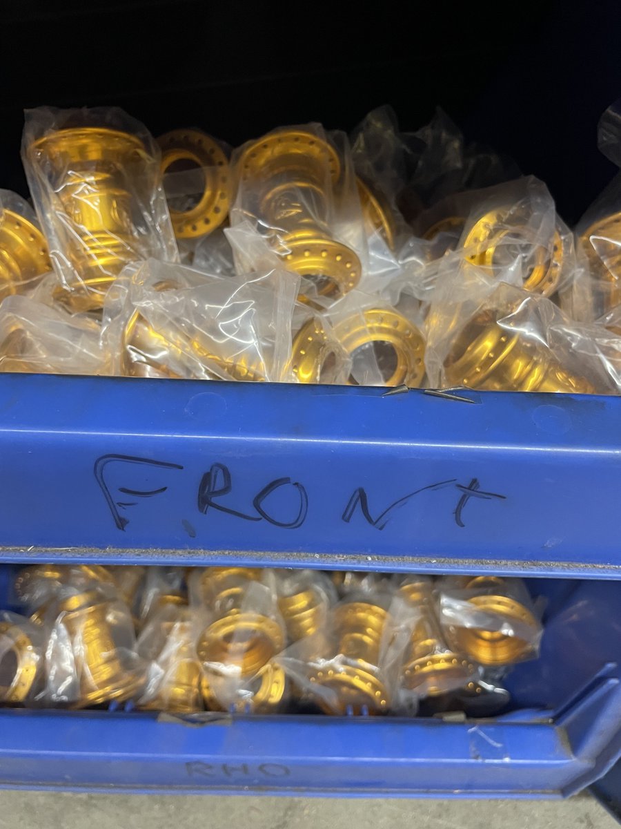 ProfileRacing's tweet photo. Gold Mini and Elite hubs Back in stock!
Heading to bike shops today. https://t.co/BfNzMfhIpI