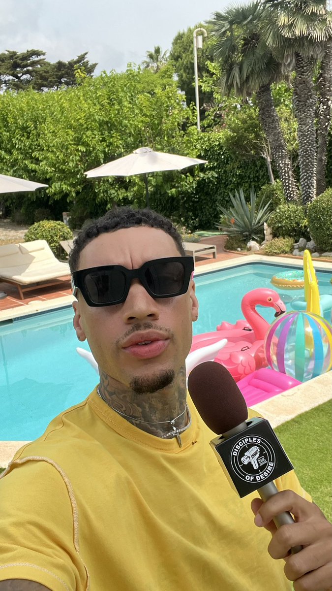 Thugger tweet media