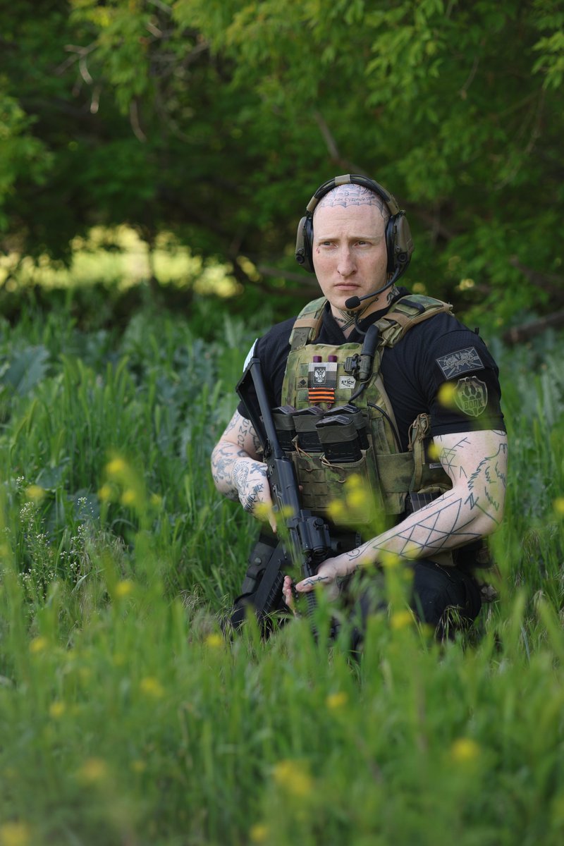 arsarma's tweet photo. Volk's setup 🐺

A-25 Hype in the stunning A-TACS FG colorway, Assault 2.0 Pouch for 3 LC Magazines and two separate ones for 1 magazine each. 

Have you checked out his review on YouTube yet? If you have, drop a comment and let us know what you think!

➡️ https://t.co/hhwFgiO6X8 https://t.co/i7bjUjGCb4