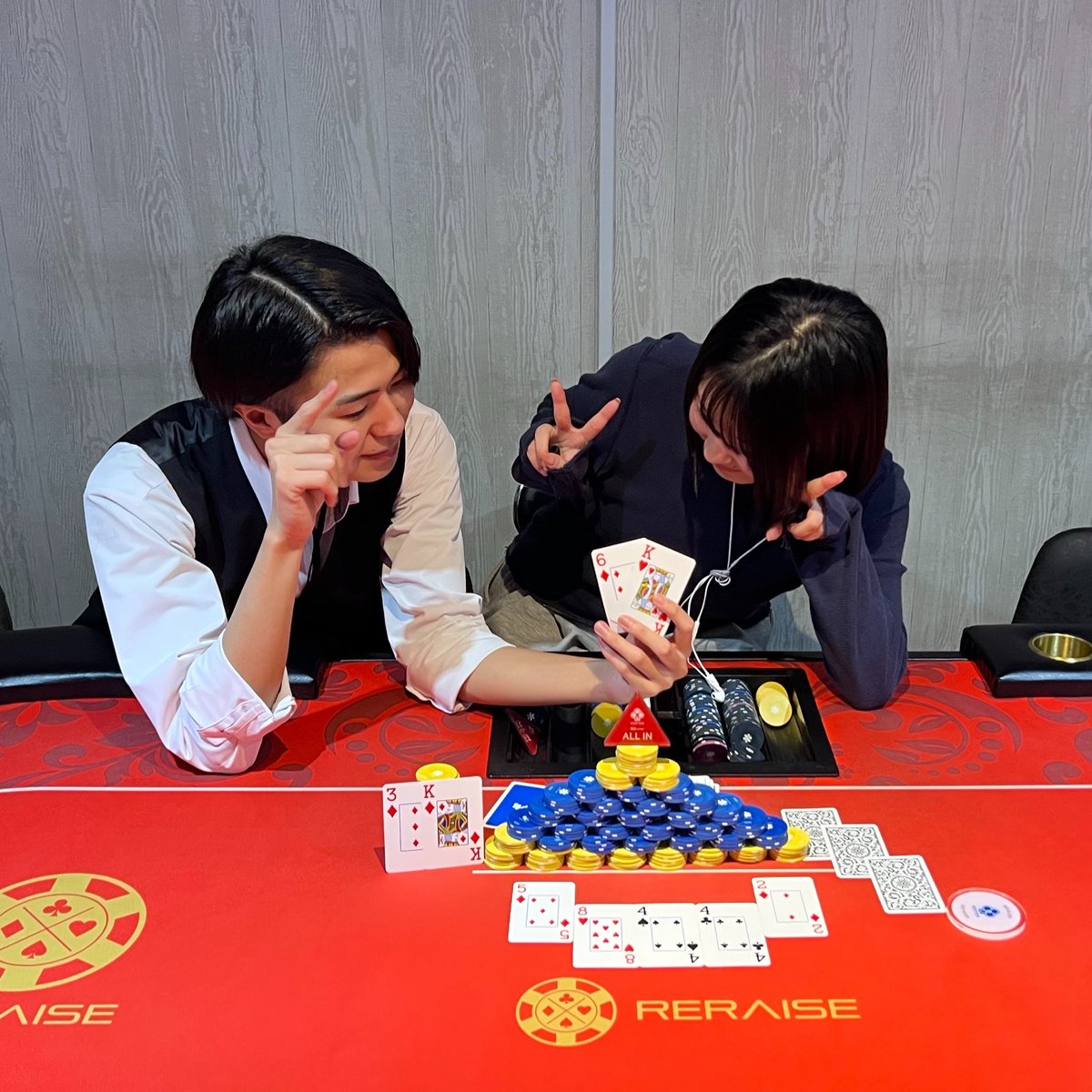 RERAISE14s's tweet photo. ♠️RERAISE DAILY ♣️

🥇　はなこ様🌸
🥈　かくじゃ様
🥉　りな様

なんと！！！！！！！
はなこ！！🌸
2度目の優勝おめでとうございます‼︎🌟
トーナメント参加3回で🥉🥇🥇✨
みんなで大拍手でした👏

獲得したプライズで、またぜひ遊びに来てください！

またのご来店お待ちしております🎊 https://t.co/L2IMmFLtcJ