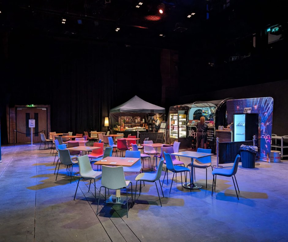 uvbirmingham's tweet photo. UVB welcomes the Professional Squash Association back for the 4th year! 🎉

What started as a transformation of The House at @BirminghamRep is now one of our favourite annual events. Once again, the stage has become a world-class squash arena for the British Open Squash 2026 🎭🎾 https://t.co/DI537ck2Lh