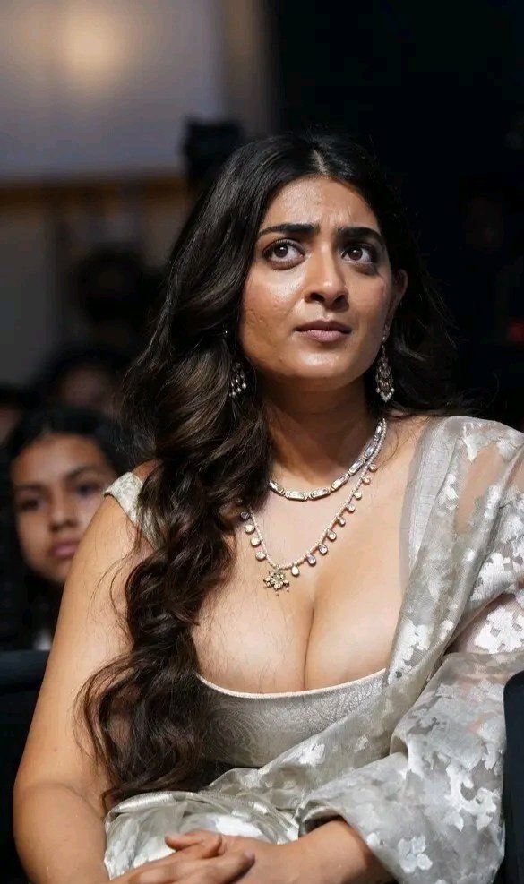 devaslan6's tweet photo. Uff..✊✊💦 https://t.co/9g0oNjuNki