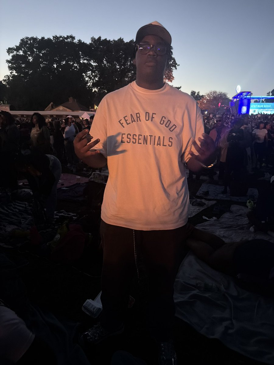 toosmooth_jay's tweet photo. #rootspicnic2026 

tryna be more active on here https://t.co/91W4Xme648