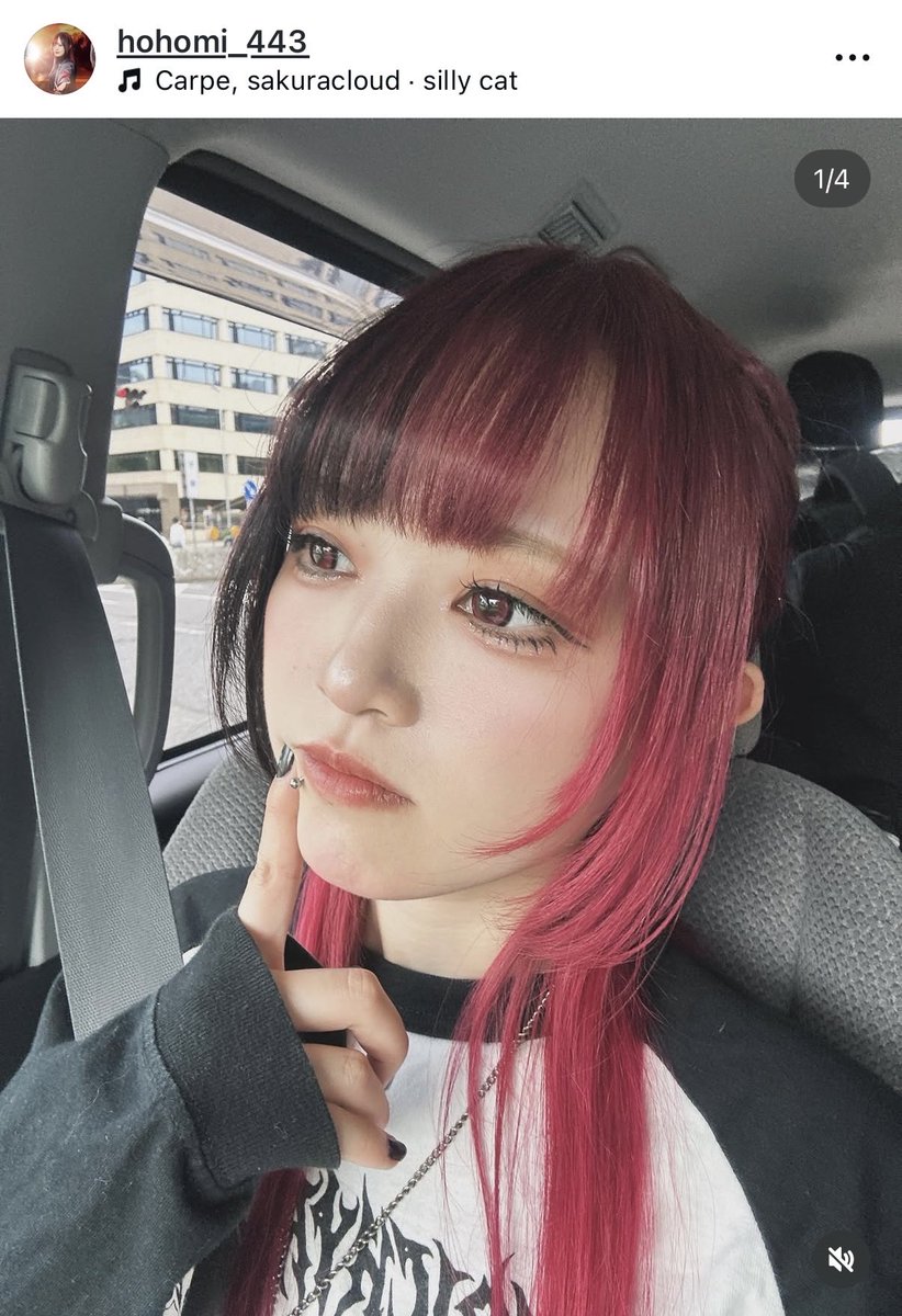 stateartjp's tweet photo. たまには久しぶりに推し活の話でも
この動画のほほ様が最後アヤリーダーに敬語なのが先輩後輩感出ててリアルで面白かった

ご存知の方もいるかもしれませんがおれはほほが本当に推しがほほしかいないくらい好き過ぎるので誰に披露するわけでもなく、心の底にこの感情を押し殺し普段誰にもその内を覗かれないようにしている神聖オタクがわたしです
LIVEにいったらほほ推しの他の人にいつか刺されるかもしれないくらいそれが外に出ると好きの度合いがウザいくらいなので行きたいけど行かないようにしている近頃　サイン会もあえていきませんでした　この想いを誰にも邪魔される事なく遠くから応援してます
本当は会いに行きたいけどもうØzとしてファンとして彼女に会いに行くことはないでしょう
これはおれの最大の愛情表現です
その他大勢のファンと同じになりたくない
そういうことです(disってはない)
1人の人間として彼女を知る旅の最中です
Voyage in Hohomi
彼女のビジュは好きだけどそこまで興味はないです
まあ写真みてキュンとする程度です
彼女のちょっとした仕草や表情、行動、内から溢れ出す内面的なモノ
そういったモノに惹かれてしまいます
書き始めたら止まらなくなるのでこの辺で

#ほほみほみ
#PaleNeØ
#パレネオ

（※運営様、ほほ様。削除依頼等は迅速に対応いたしますのでいつでもお申し付けください）