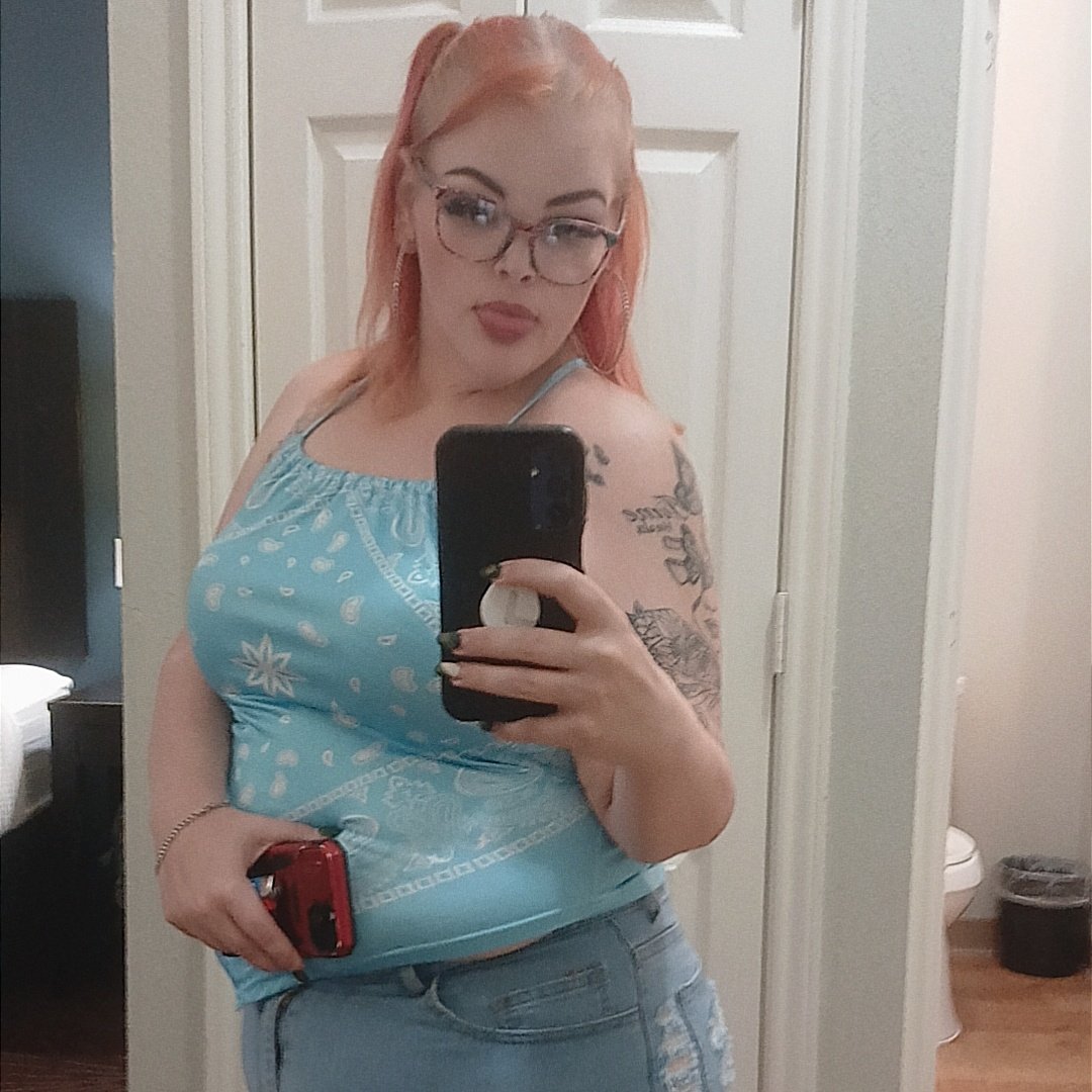 FinDomme_kat's tweet photo. @FinDommes #tributetuesday #loveonme #worthlesspiggies #payme #morewherethatcamefrom https://t.co/Q3PnW7TpfY
