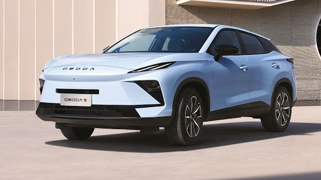AutoblogUY's tweet photo. Lanzamiento: Omoda E5 (restyling) https://t.co/r3Yr1Odipm https://t.co/hc1JKjQGry