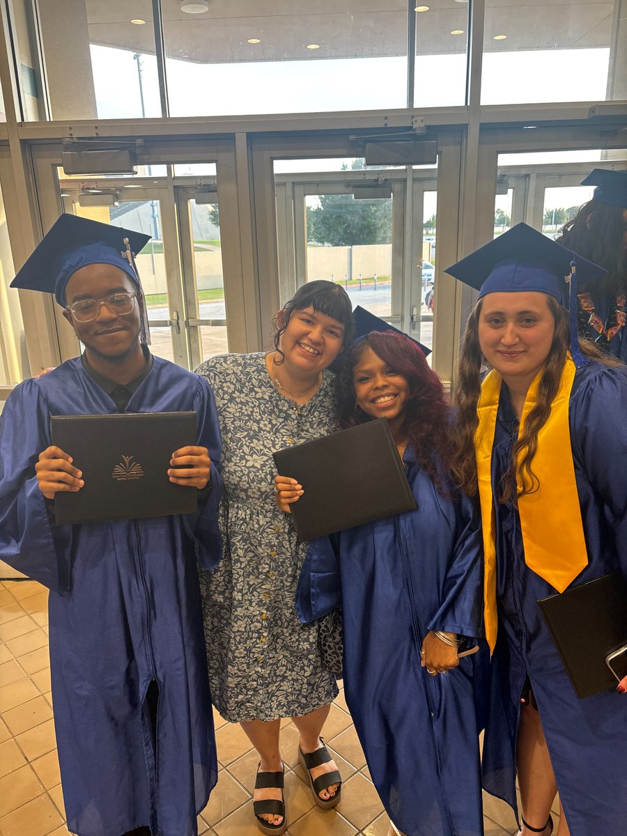 GoodwillNCT's tweet photo. Congratulations to our recent GED graduates, who celebrated their accomplishments with family, friends and peers at a graduation ceremony hosted by the Tarrant County Adult Education &amp; Literacy Consortium! https://t.co/zuvADtPTLC