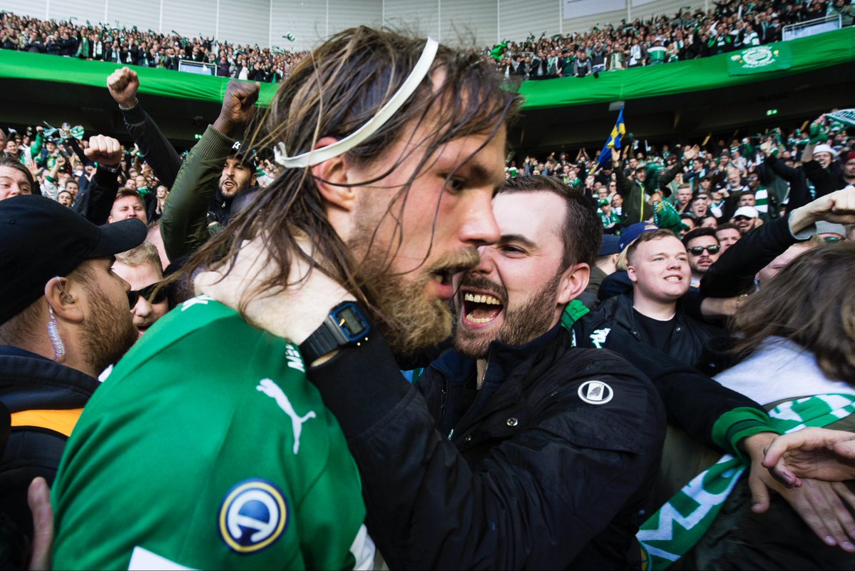 hammarbyfotboll's tweet photo. Förra veckan meddelade Bjørn Paulsen att han avslutar fotbollskarriären. Stort tack för båda dina sejourer i Bajen, Bjørn – och stort lycka till i framtiden!💚

#Bajen https://t.co/m0tklQkAZK