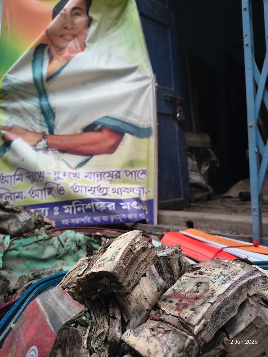 asliarpita's tweet photo. Insects feasting on bundles of cash at a TMCP student union office at Surendranath college.

When money is left to rot instead of being accounted for, it raises a simple question: how much black money has become so routine that even crores can be forgotten?

Another embarrassing snapshot of the corruption culture surrounding the Trinamool Congress.