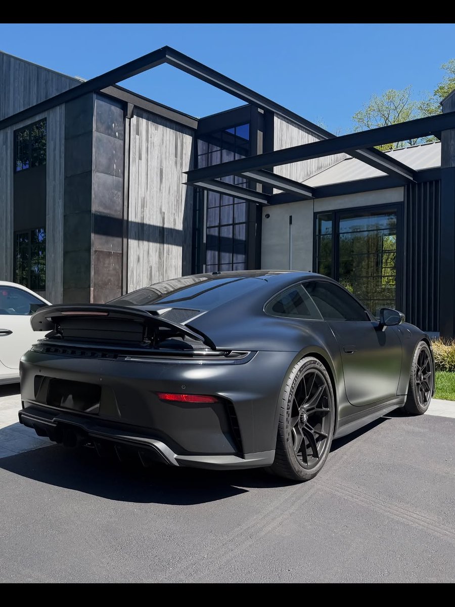 Juliafoste9bmw's tweet photo. 🫡🤔 https://t.co/n1VfNXd3YP