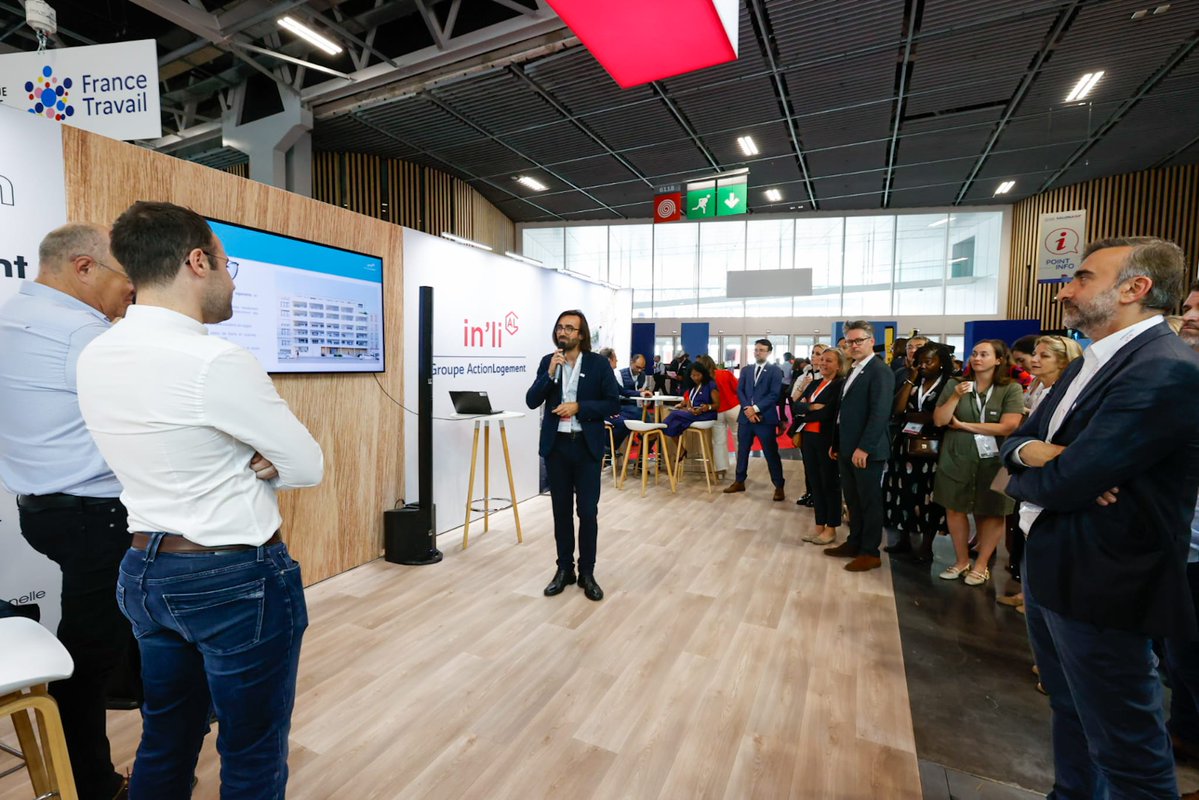 inli_officiel's tweet photo. 🏗️ Présentation du projet de réhabilitation et surélévation de la résidence « Les Lierres » à Boulogne au @salon_amif 

Plus d'infos 👉https://t.co/zo5daebsos https://t.co/ZtgEodWdIm