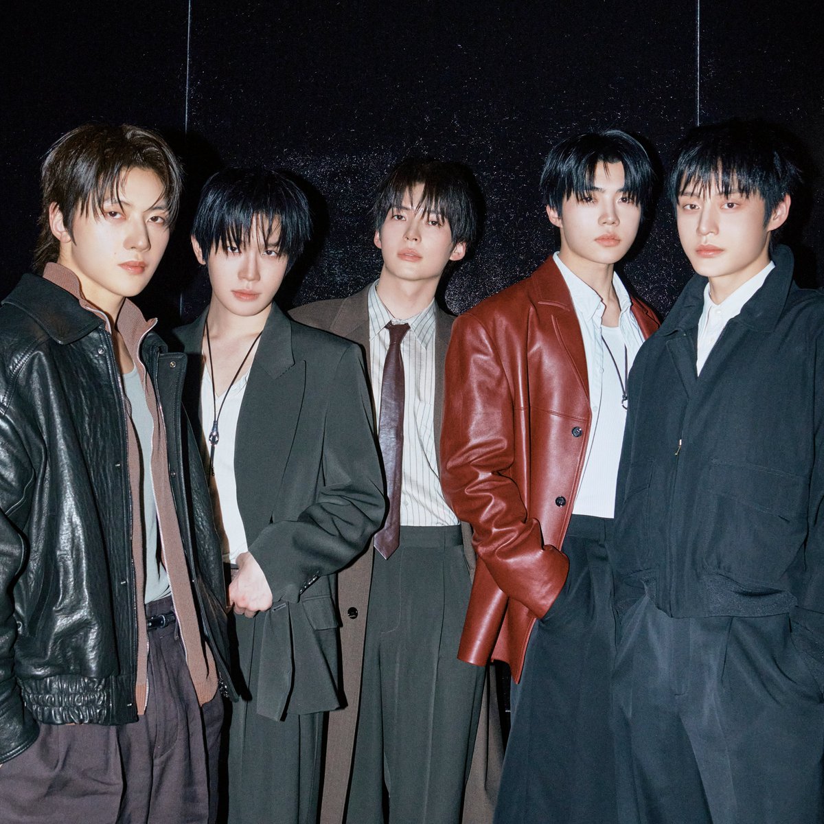 koreansales_twt's tweet photo. <Ascend-> by #ZEROBASEONE has now surpassed 520,000 copies sold on Hanteo. https://t.co/QsF2rNuIg4
