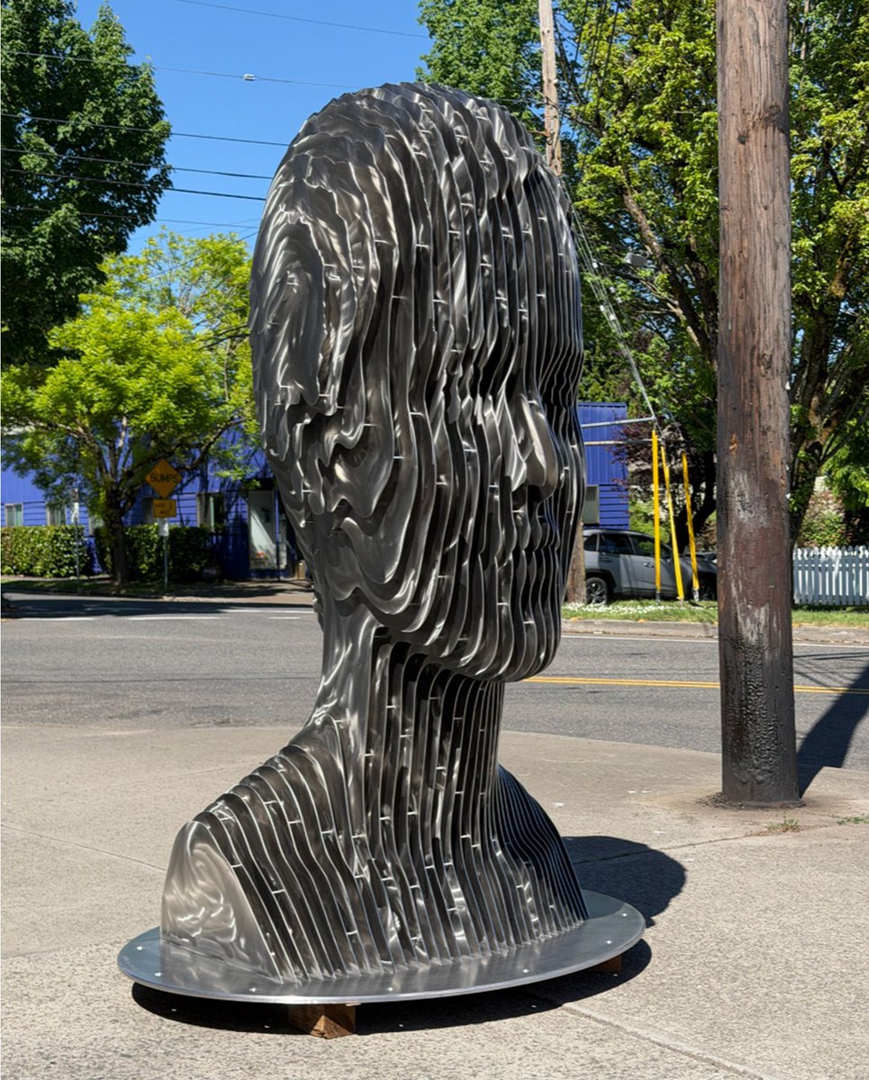 verisart's tweet photo. Julian Voss-Andreae, a German sculptor based in Oregon, is known for his outdoor sculptures. This large-scale stainless steel sculpture blends figurative form with scientific insights into the nature of reality. 

Certified on Verisart

#VerisartCertified #JulianVossAndreae https://t.co/oCXNTRQOXp