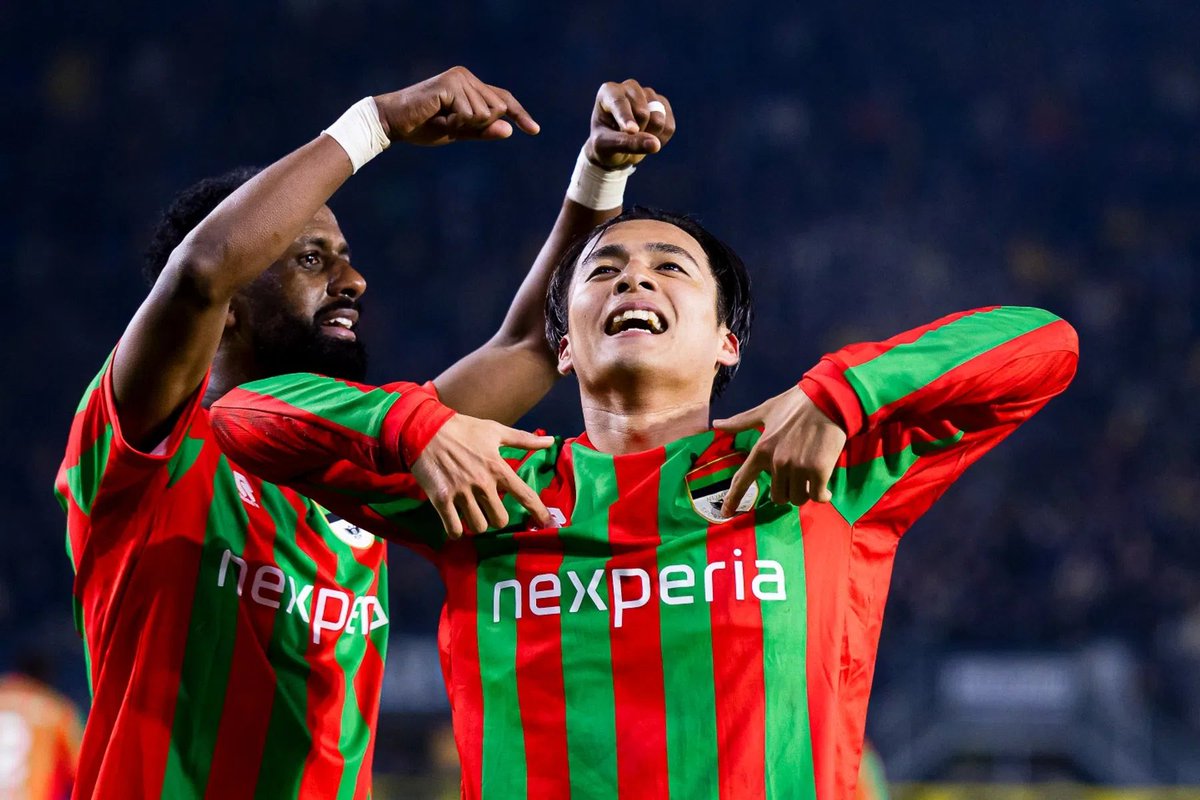 Inside1913's tweet photo. Bayern Munich have been working on a deal for Saibari for weeks and now want to move quickly.

Bayern could make a €50m bid soon, but PSV are expected to demand a higher fee.

Meanwhile, PSV set sights on Sano, whose arrival isn't dependent on Saibari's situation.

[@RikElfrink] https://t.co/Z4EUKKy1aD