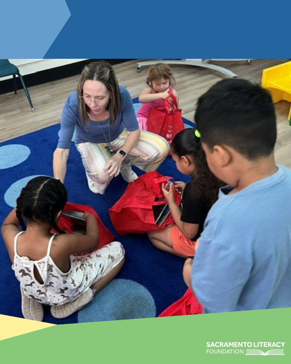 SacLiteracy's tweet photo. We gave away a bag of five brand-new books to TK-2nd Graders at Del Paso Elementary. Each bag brings hope for a greater future in these children's lives. https://t.co/VbmUMah4w4