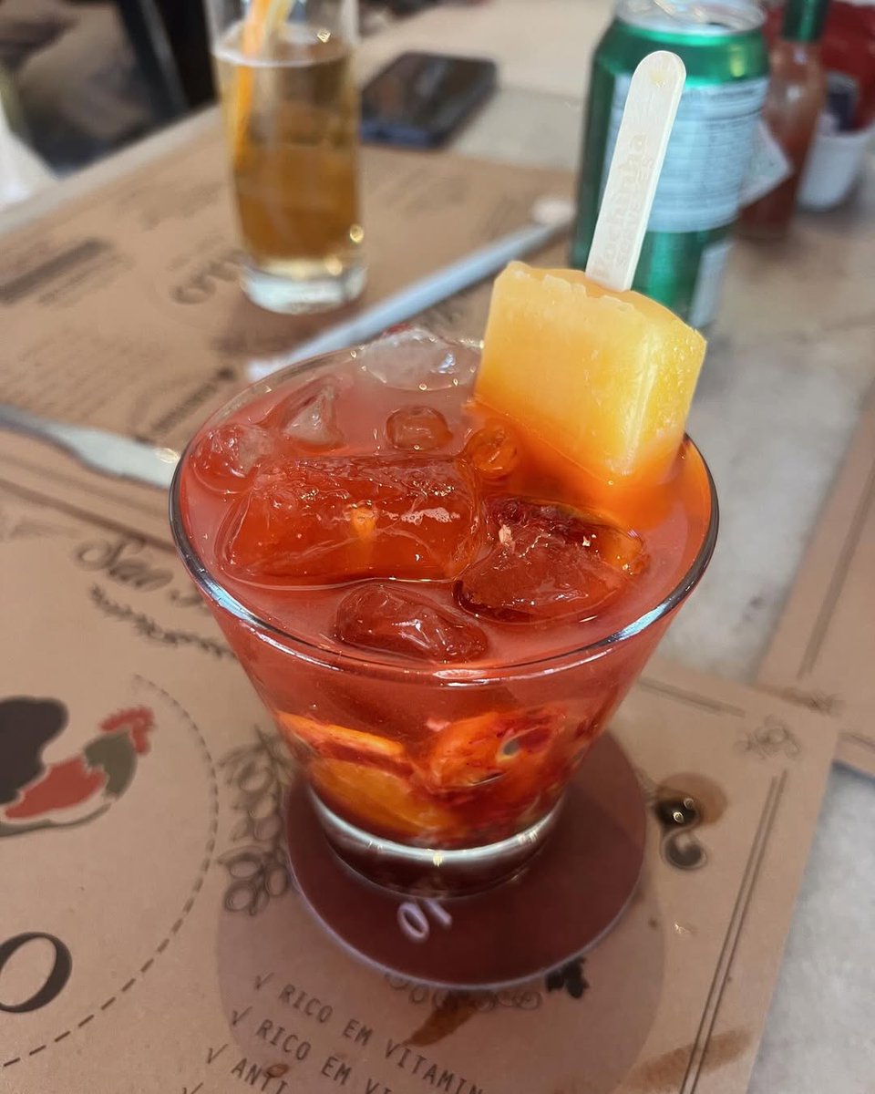 Kerr_l8's tweet photo. Wrapping up a busy day with a favorite drink and a moment to myself. Cheers to the little thingsWrapping up a busy day with a favorite drink and a moment to myself. Cheers to the little things https://t.co/9FRLBvICJO