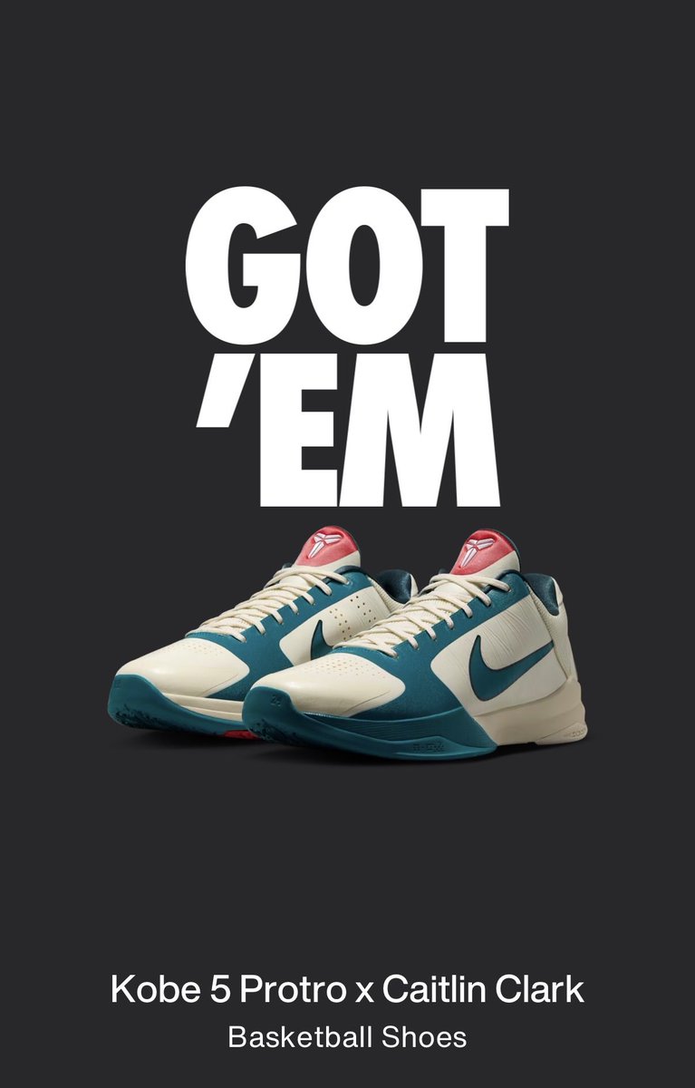 twofourshotit's tweet photo. @ShaneJordan222 @snkr_twitr I feel like they were. I haven’t hit on SNKRS since the previous 🧱 were released 🤔 https://t.co/90MKyew8ZE