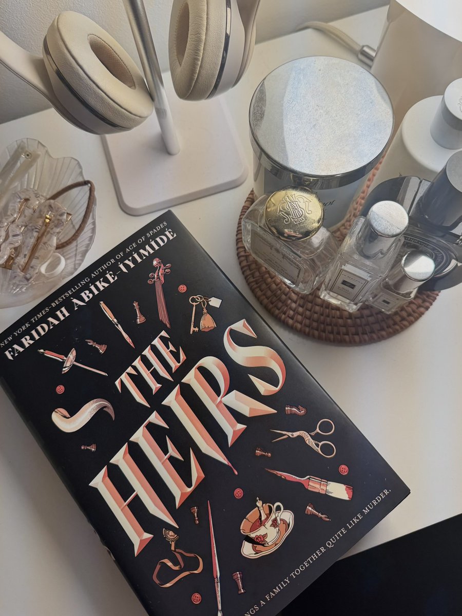 myarchivediary's tweet photo. ARC Review: The Heirs 
 — by Faridah Àbíké-Íyímídé
★ ★ ★ ★ https://t.co/AlQAru3f99