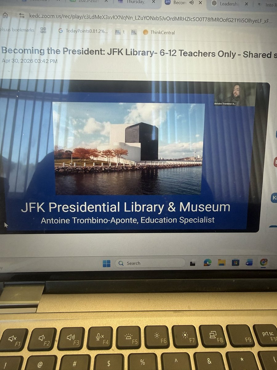 AmandaCree307's tweet photo. I really enjoyed the session with JFK Library about Becoming the President for 6-12 teachers. Lots of great information! @KEDCGrants @Promise_Leaders https://t.co/X0wA9ozEUX
