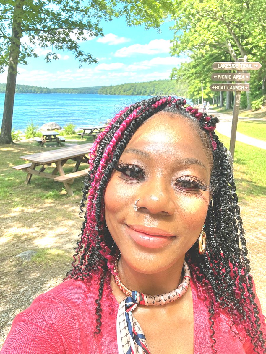 AprilMHayneswo1's tweet photo. Life Is A Beach, Choose That Serene Unruffled Calmness. IT'S CHOOSE-DAY ❤️ #Bloggingwithapril #NewMonthNewBlessings #lifestyleblogger #lipsstaypopping #ReadMe #HappyChooseDay https://t.co/bFQNHrU2NQ