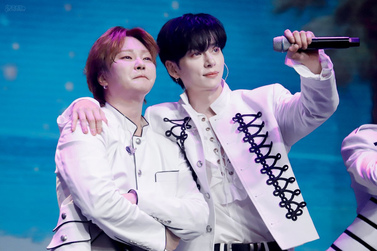 D890212's tweet photo. 20260530
BOYFRIEND FAN-CONCERT : Our 15th Season

정민의 눈물이 진주로 변한다.

#동현 #김동현 #donghyun 
#정민 #이정민 #JEONGMIN
#BOYFRIEND #보이프렌드 https://t.co/Dn1XbIX1u4