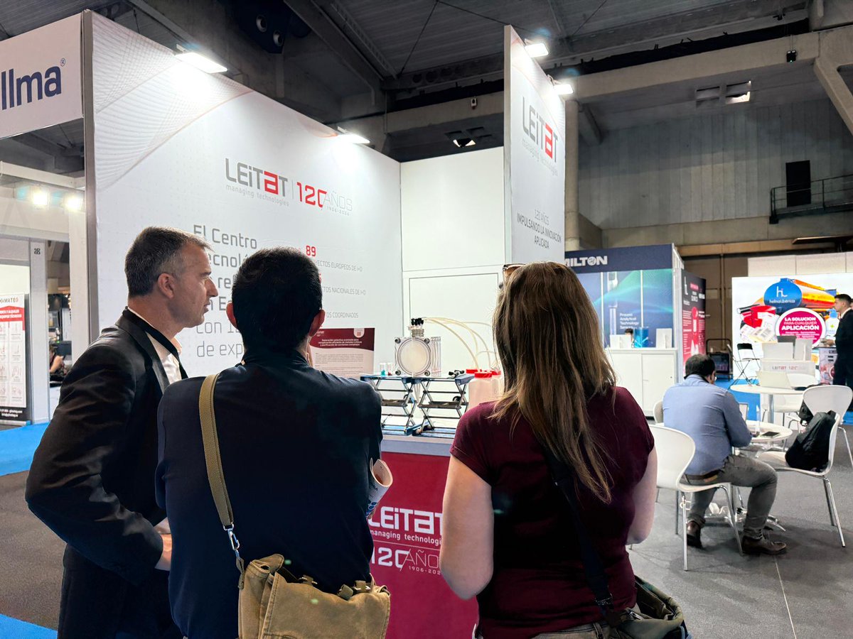 Leitat's tweet photo. 🚀 Ja ha arrencat #Expoquimia2026!

Hem participat en la inauguració del congrés i hem tingut el plaer de comptar amb Francesc Cortes com a keynote speaker en una sessió dedicada a la robòtica avançada i la IA aplicada a la indústria química.

📍 Fira Barcelona | Stand 2C19 https://t.co/RaWC8qUict