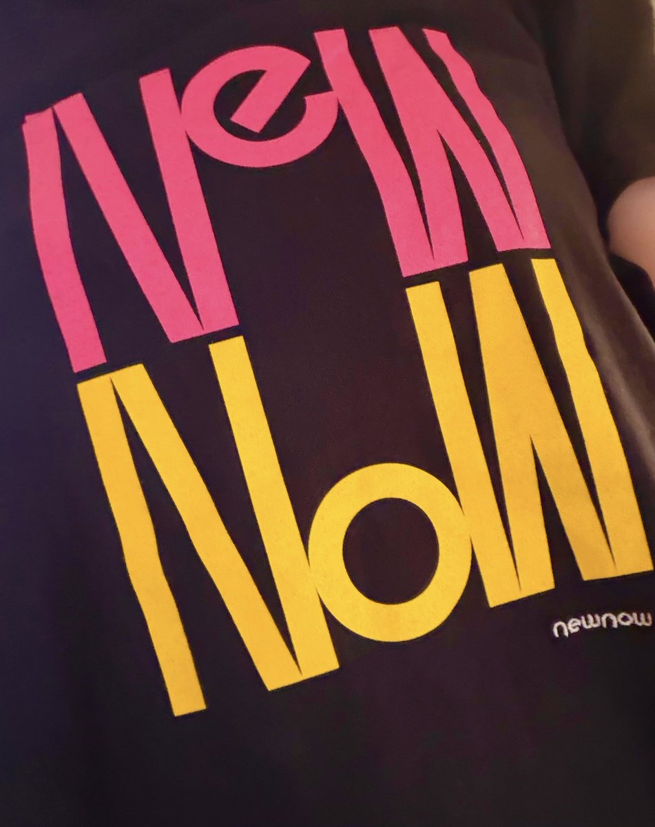 miru_rk_vv_xyz's tweet photo. かっくんがnewnowのTシャツ着てた！
私もお揃いの黒T持ってて嬉しい✨️
#newnow  #NeverAfterDark #賀来賢人 https://t.co/BFA2kvjPRa