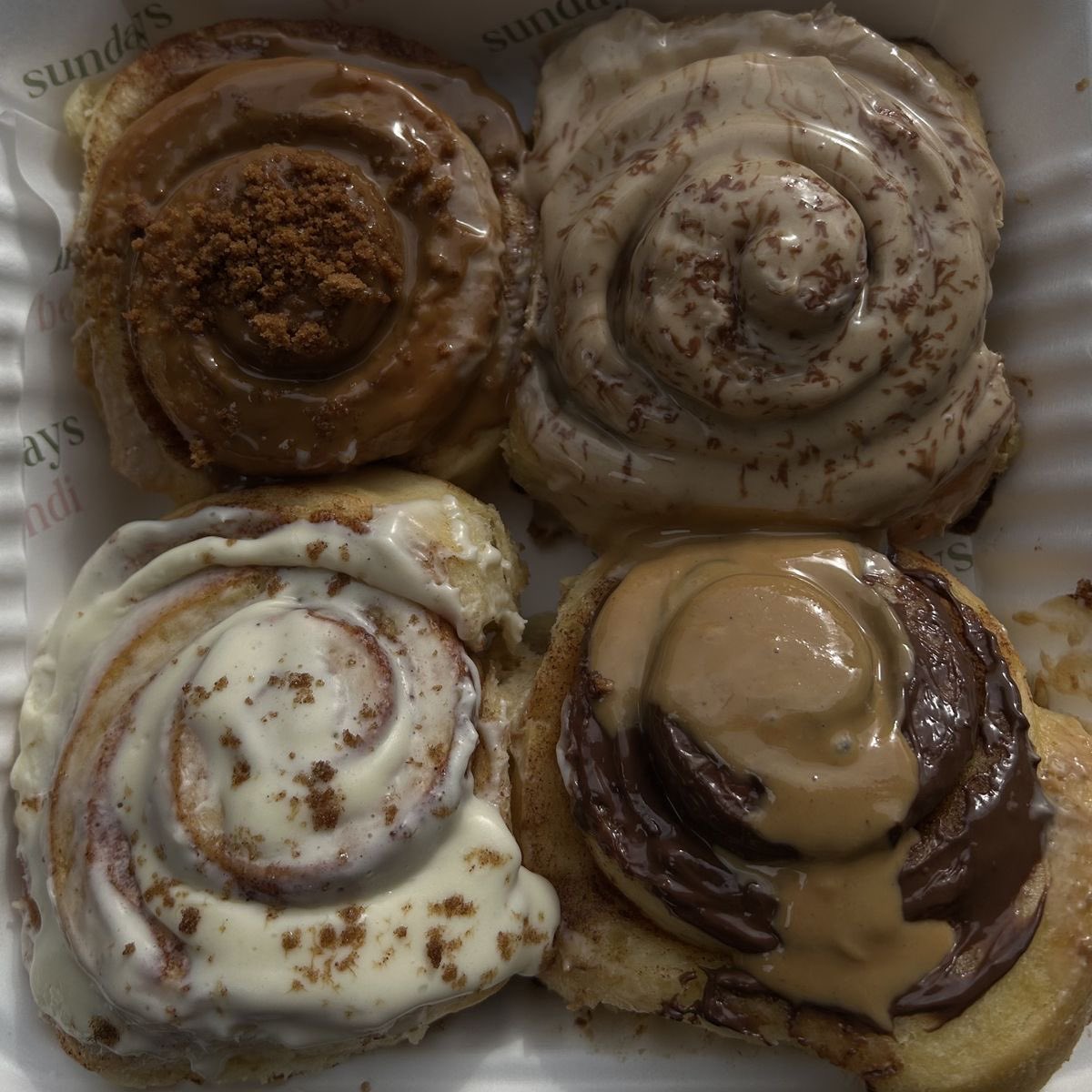 prtygal777's tweet photo. cinnamon rolls or chocolate cake https://t.co/HnopeJcj4B