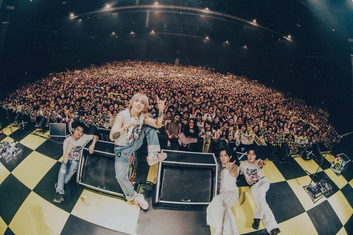 ftisland_japan's tweet photo. ＼2026 FTISLAND LIVE ’MAD HAPPY‘ Zepp Tour IN JAPAN／
東京追加公演、そして全公演終了‼︎⏰

#MAD_HAPPY の #FTISLAND はどうでしたか??

最後の最後まで狂うほど幸せな時間でした‼︎🎸
いつもそばにいてくれる #Primadonna のみなさんこれからもよろしく💛

日本の #FaTe にも遊びに来てください🙌

🔗2026秋ツアー’FaTe’詳細
https://t.co/OHwBv0ogaS