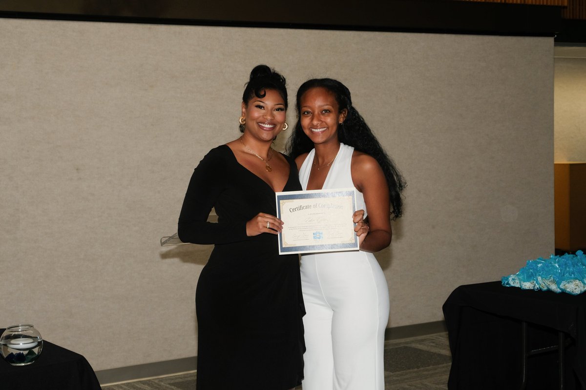 UNTHealth_TCOM's tweet photo. It was a robust year of enrichment for students who are part of our Med Excel program. There were a variety of activities and opportunities to grow for the 73 TCOM students, and we recently celebrated all of their highlights. Sensational work! https://t.co/vgdjEouzid